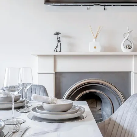 Baker St / Marylebone / Sherlock Holmes 3Bed2Bath London Exterior photo