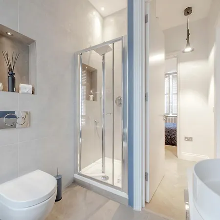 Baker St / Marylebone / Sherlock Holmes 3Bed2Bath London Exterior photo