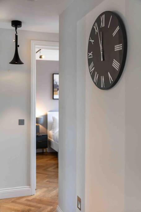 Апартаменты Baker St / Marylebone / Sherlock Holmes 3bed2bath Лондон
