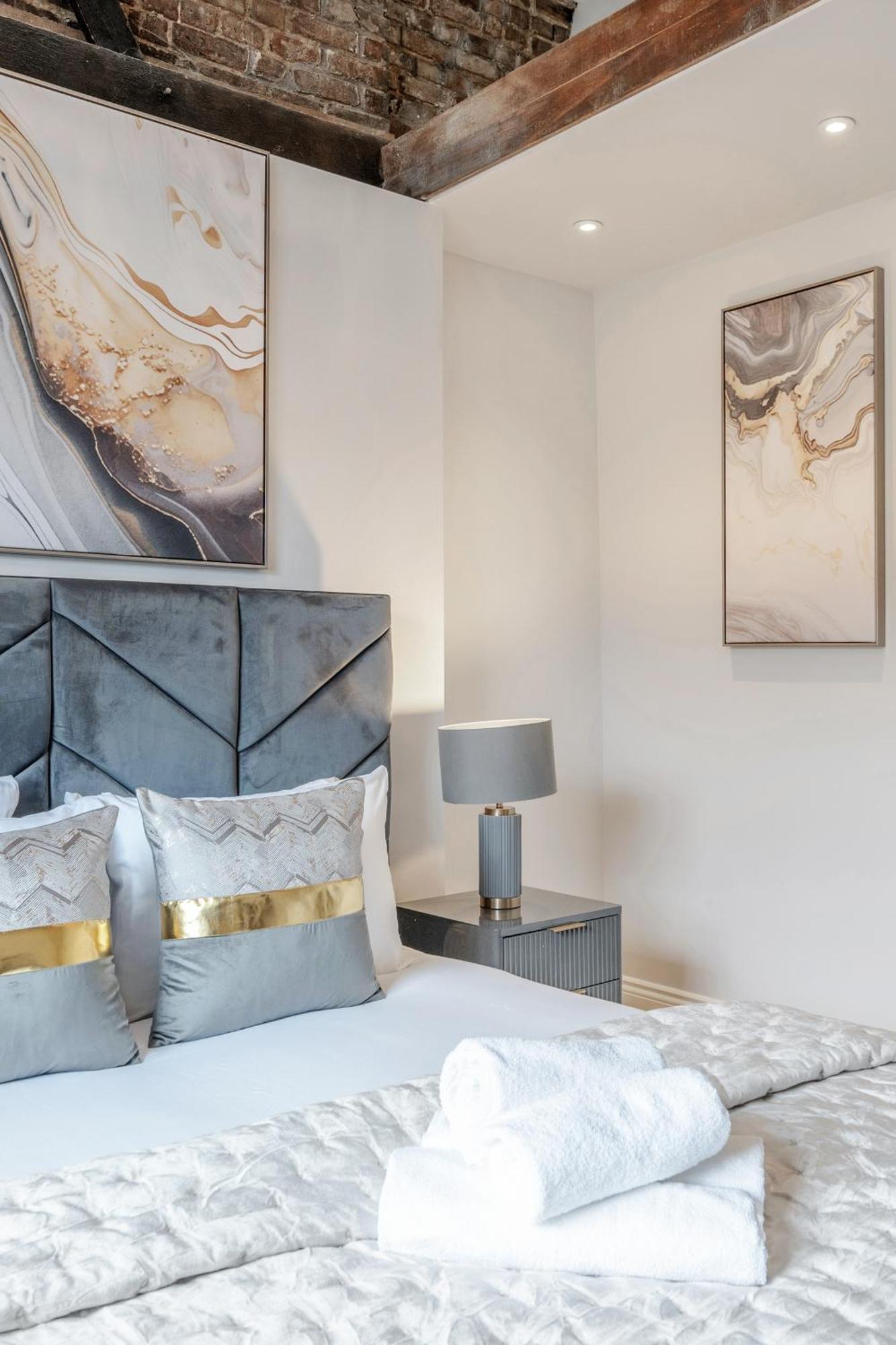 Baker St / Marylebone / Sherlock Holmes 3bed2bath Лондон